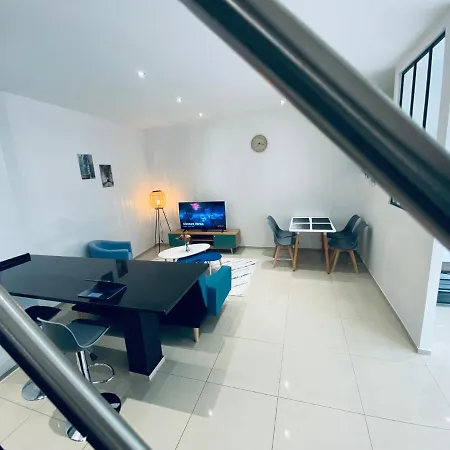 Maison Hypercentre - Duplex - Cozy Реймс